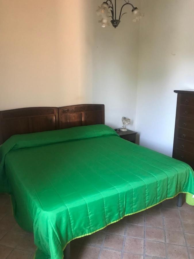 Residenza Le Querce Bilocale Villa Fossato di Vico Exteriör bild