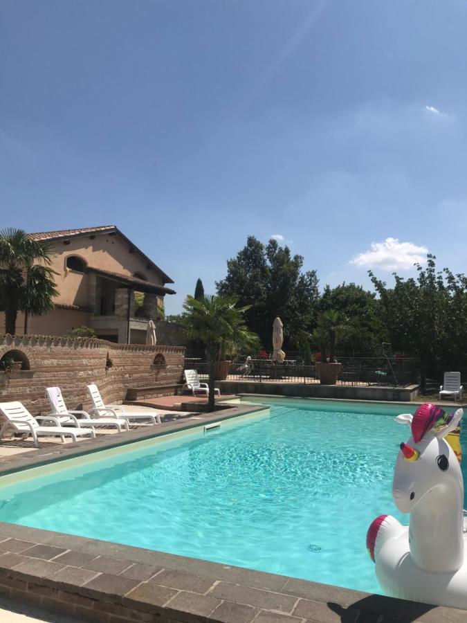 Residenza Le Querce Bilocale Villa Fossato di Vico Exteriör bild